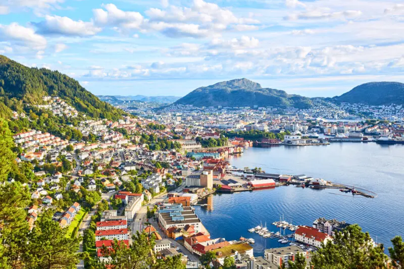 Ville Bergen en Norvège avant le Norway Trail